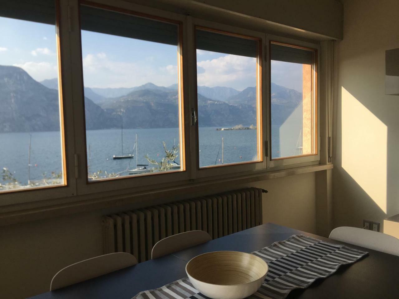 Casa Ines Fronte Lago Brenzone sul Garda Buitenkant foto