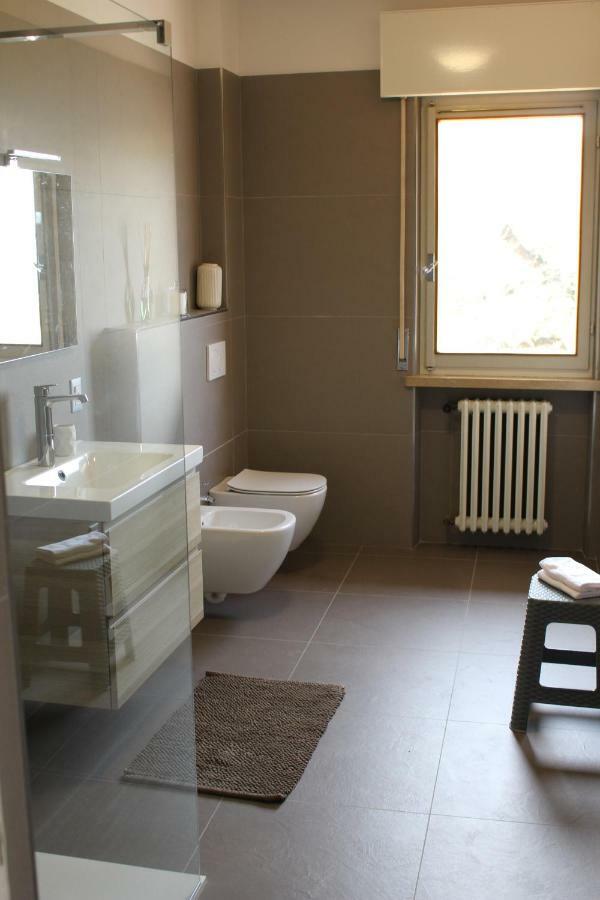 Casa Ines Fronte Lago Brenzone sul Garda Buitenkant foto